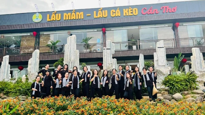 Ẩm thực miền Tây