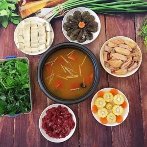 Lẩu thập cẩm vị Thái