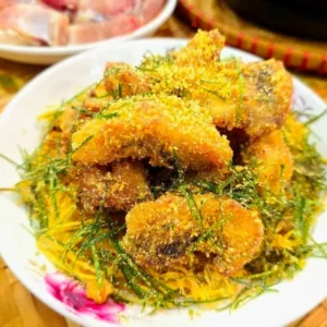 Cá chép ròn rang muối