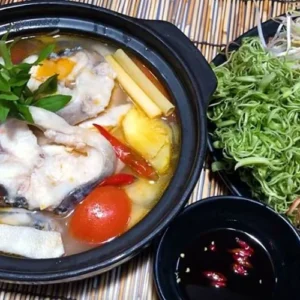 Lẩu Cá lăng măng cay